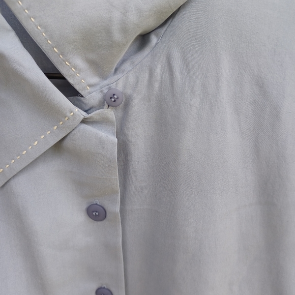 Vintage NWT Carroll Reed Light Blue Silk Button Up Shirt Women's Size L (14-16) - Picture 4 of 9